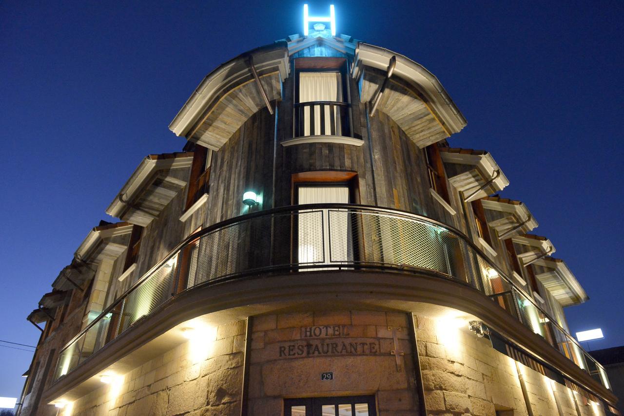 Hotel La Alfonsina Santibanez de Villacarriedo Buitenkant foto