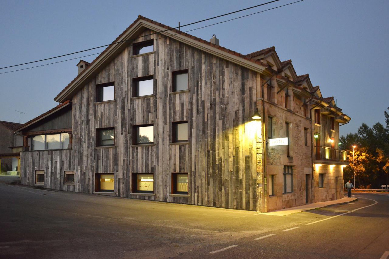 Hotel La Alfonsina Santibanez de Villacarriedo Buitenkant foto