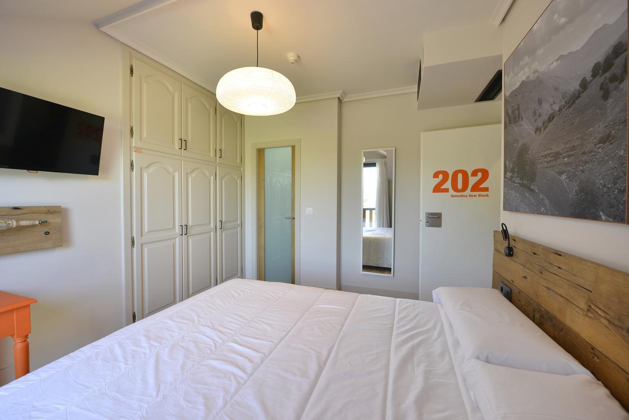 Hotel La Alfonsina Santibanez de Villacarriedo Buitenkant foto